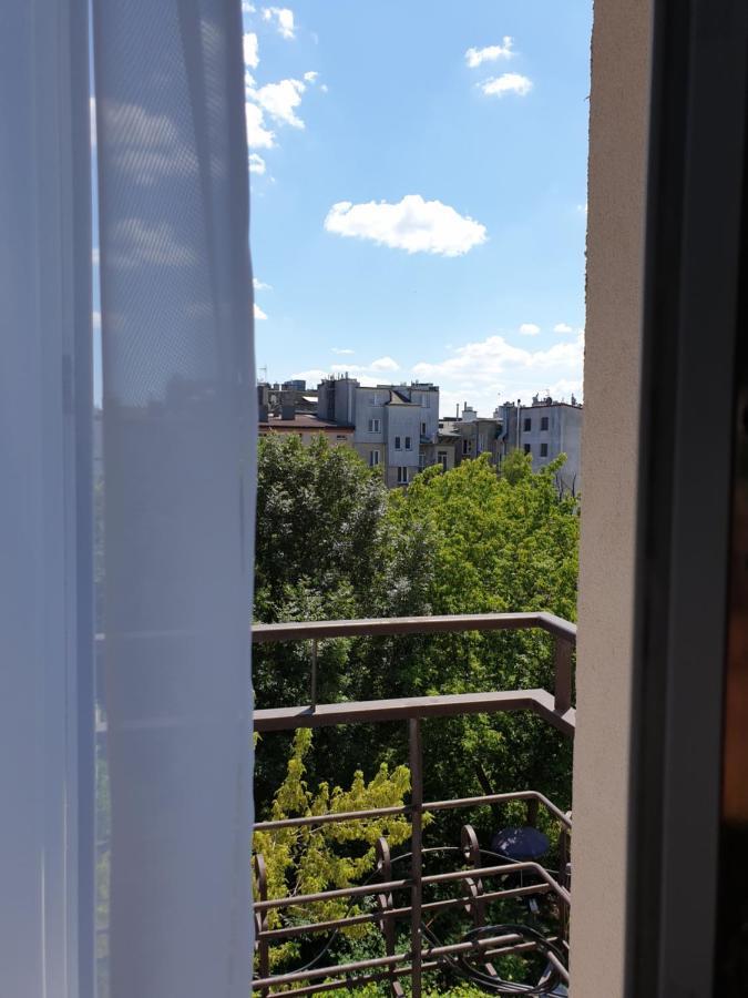 Apartament W Centrum Rowna 10 キェルツェ エクステリア 写真