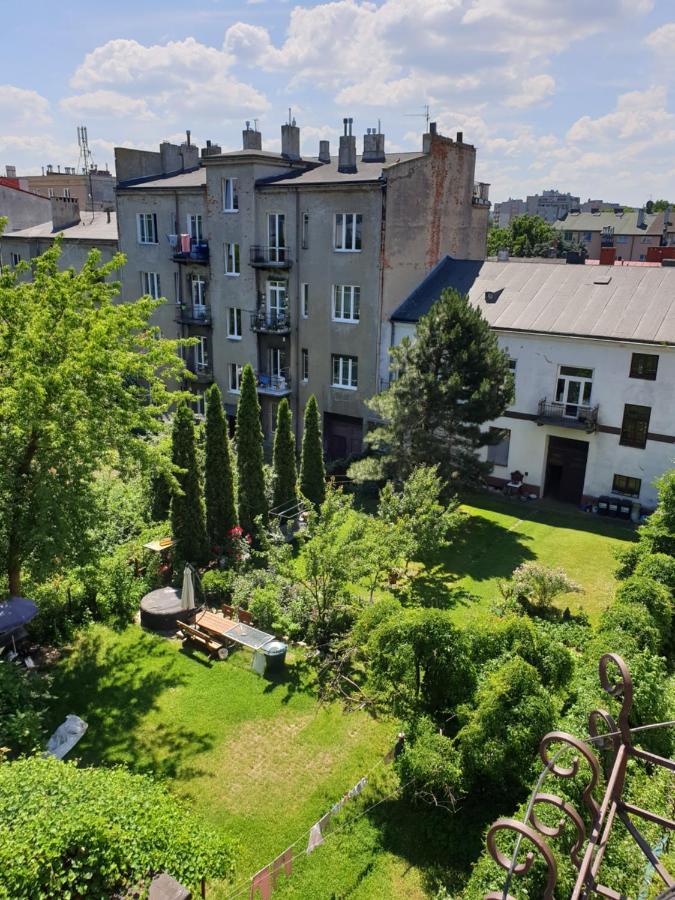 Apartament W Centrum Rowna 10 キェルツェ エクステリア 写真